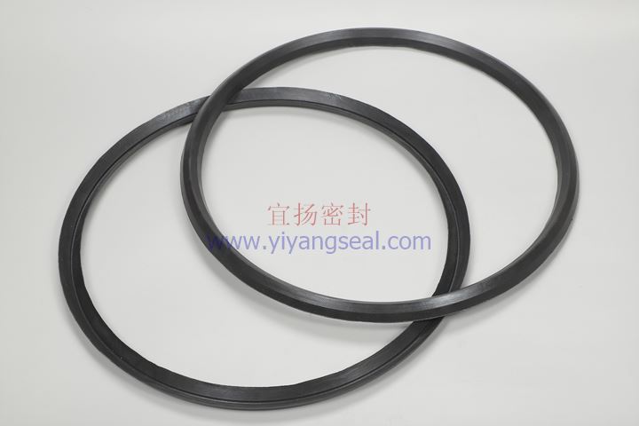 V-type filling material with sandwich fabric