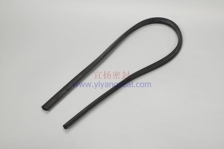 Rubber strip